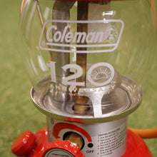 画像をギャラリービューアに読み込む, 新品同様 コールマン（Coleman） シーズンランタン120周年記念 2021 2000036981 ランタン・ライト ガソリンランタン　限定モデル [1/5値下げ]
