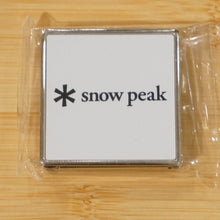 画像をギャラリービューアに読み込む, 未使用 スノーピーク（snow peak） バッグハンガー フィールドギア　ノベルティ　HQ完成記念品　机に置くだけ　便利な携帯バッグ掛け [送料無料]