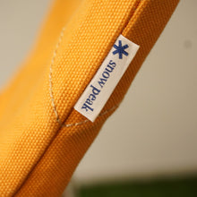 画像をギャラリービューアに読み込む, 美品 スノーピーク（snow peak） Take!チェア　イエロー LV-080YL テーブル・チェア 旧品番のみのカラー 希少 竹 6号帆布 黄色 [送料無料]