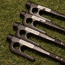 画像をギャラリービューアに読み込む, 美品 スノーピーク（snow peak） ソリッドステーク40 4本セット R-104 アクセサリ　定番　鍛造ペグ　ソリステ まとめ買い　お得 [送料無料]