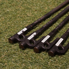 画像をギャラリービューアに読み込む, 美品 スノーピーク（snow peak） ソリッドステーク40 4本セット R-104 アクセサリ　定番　鍛造ペグ　ソリステ まとめ買い　お得 [送料無料]