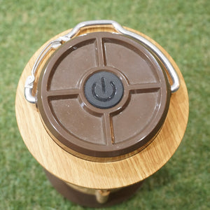 【点灯確認済】美品 コールマン（Coleman） バッテリーロック パックアウェイランタン 2000031275 ランタン・ライト コンパクトに収納 単一形乾電池 [送料無料]