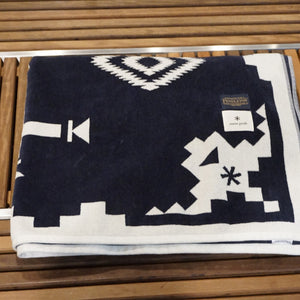 新品同様 
 スノーピーク【snow peak】 コットンブランケット SI-19SU001NV SP×PENDLETON スリーピングギア
 ネイビー [送料無料]