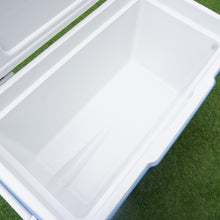 画像をギャラリービューアに読み込む, 美品 
 コールマン【Coleman】 エクストリーム5 70QT クーラーボックス クーラー・保温