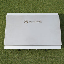 画像をギャラリービューアに読み込む, 美品 
 スノーピーク【snow peak】 ギガパワーツーバーナースタンダード GS-220 焚火台・バーナー