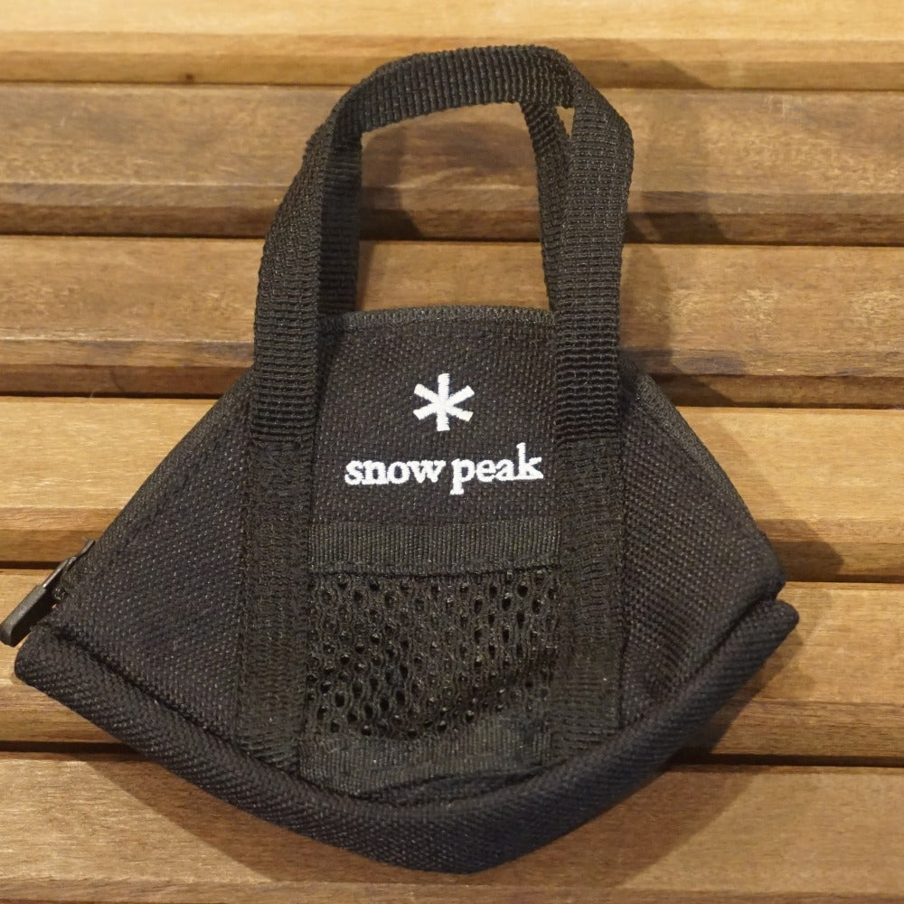 美品 
 スノーピーク【snow peak】 焚火台ケース型コインケース PG-AC-21SU801 フィールドギア