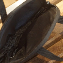 画像をギャラリービューアに読み込む, 美品 
 スノーピーク【snow peak】 焚火台ケース型コインケース PG-AC-21SU801 フィールドギア