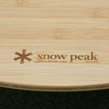 画像をギャラリービューアに読み込む, 美品 
 スノーピーク【snow peak】 ワンアクションちゃぶ台竹M LV-071TR テーブル・チェア