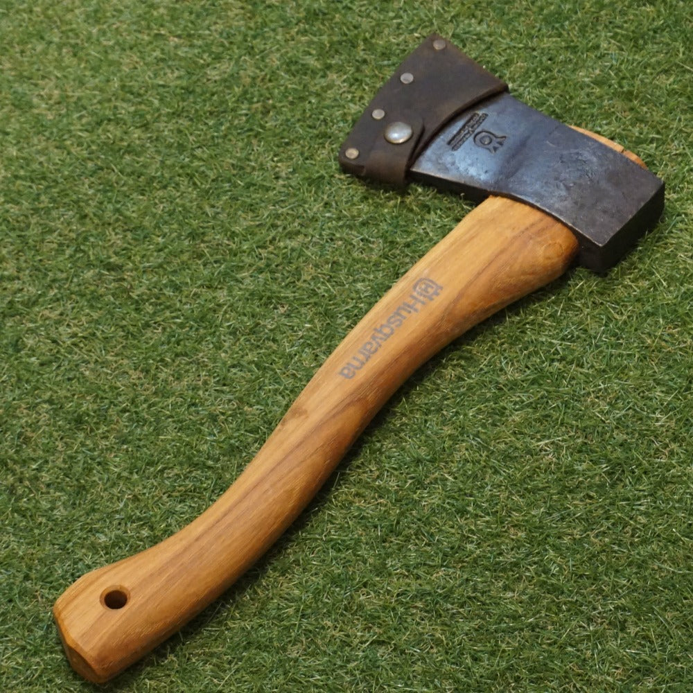美品 
 ハスクバーナ 手斧 フィールドギア
