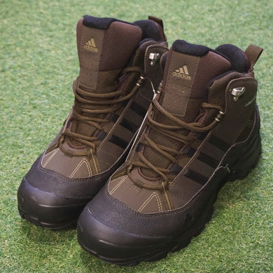 新品同様 
 アディダス【adidas】 ウインターハイカー G41530 その他靴