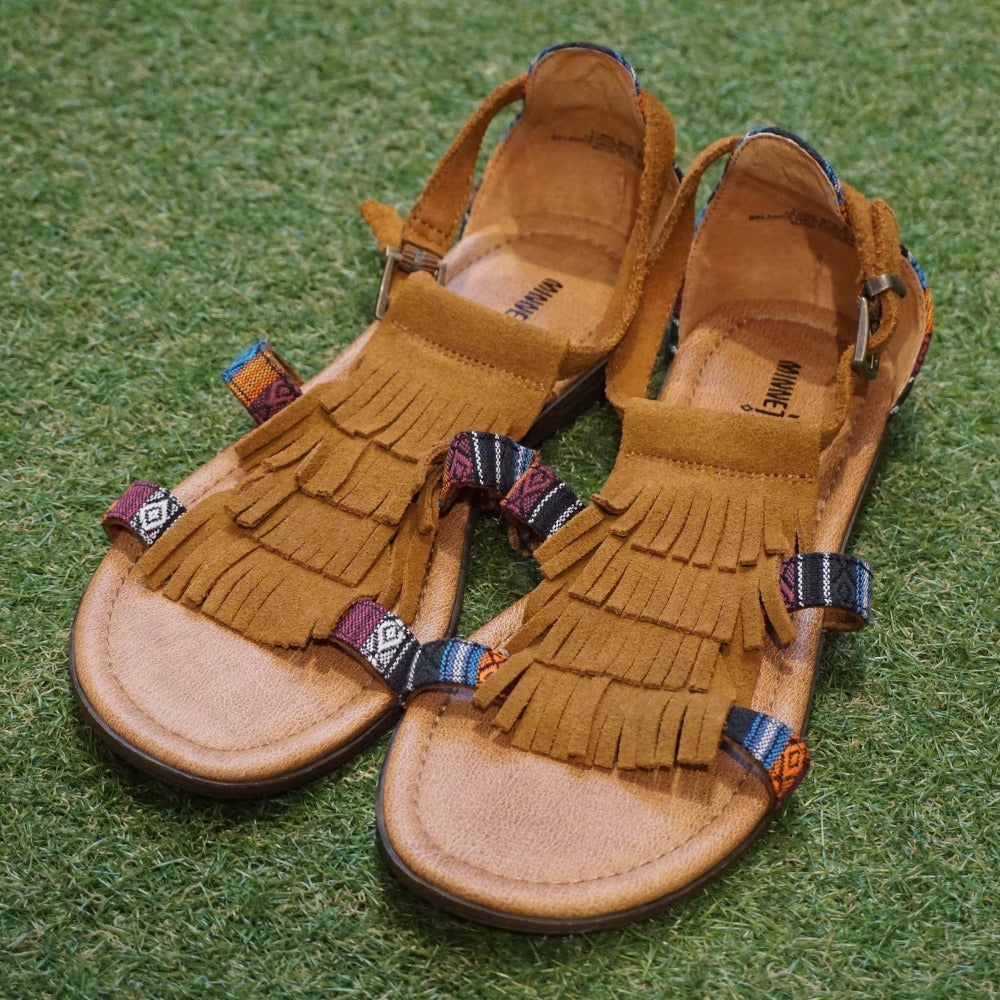 新品同様 
 ミネトンカ(Minnetonka)　MAUI 71302 アリゾナプリント サンダル
 ブラウン レディース