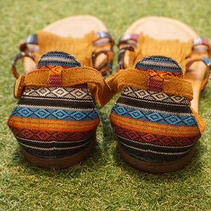 新品同様 
 ミネトンカ(Minnetonka)　MAUI 71302 アリゾナプリント サンダル
 ブラウン レディース