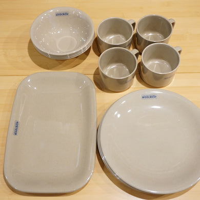 ウールリッチ【WOOLRICH】 メラミン食器セット 4人用 テーブルウェア