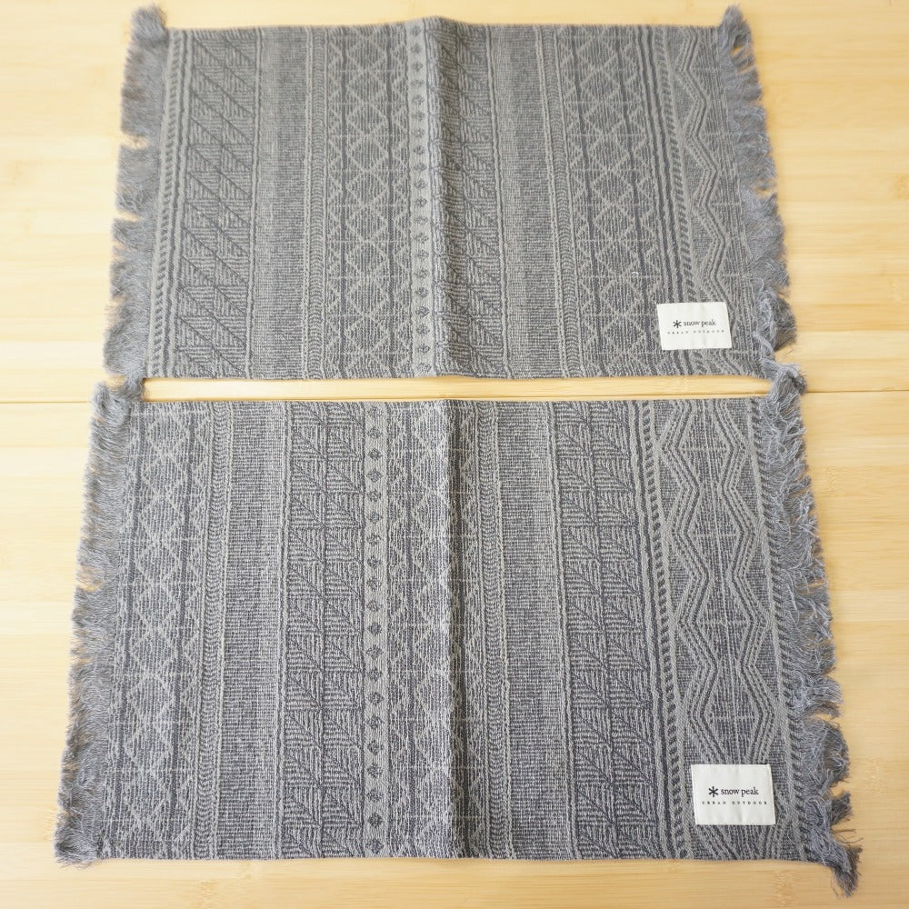 未使用 スノーピーク（snow peak） Cotton Silk Jacquard TableMat コットンシルクジャガード テーブルマット UO-AC-20AU005GY  Grey グレー [送料無料]